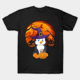 Penguin pumpkin witch T-Shirt